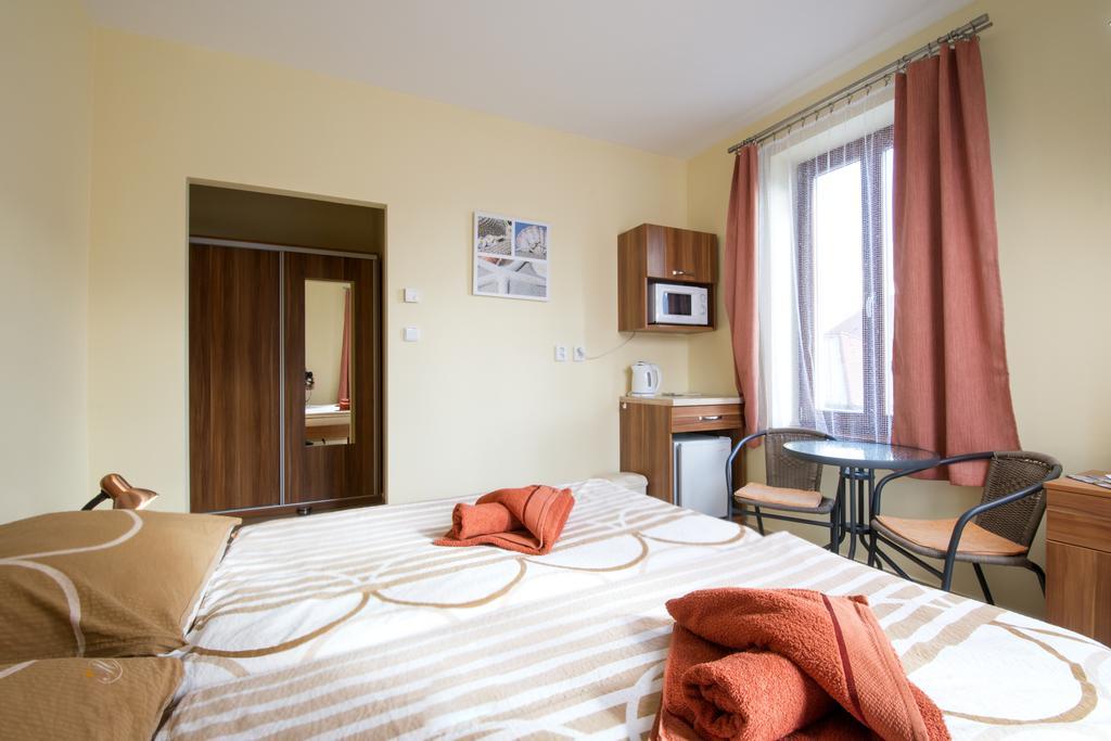 Penzion Admiral Trebon Room photo